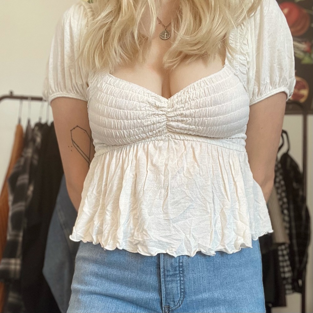 UO Cropped White Angelo Smocked Bodice Top